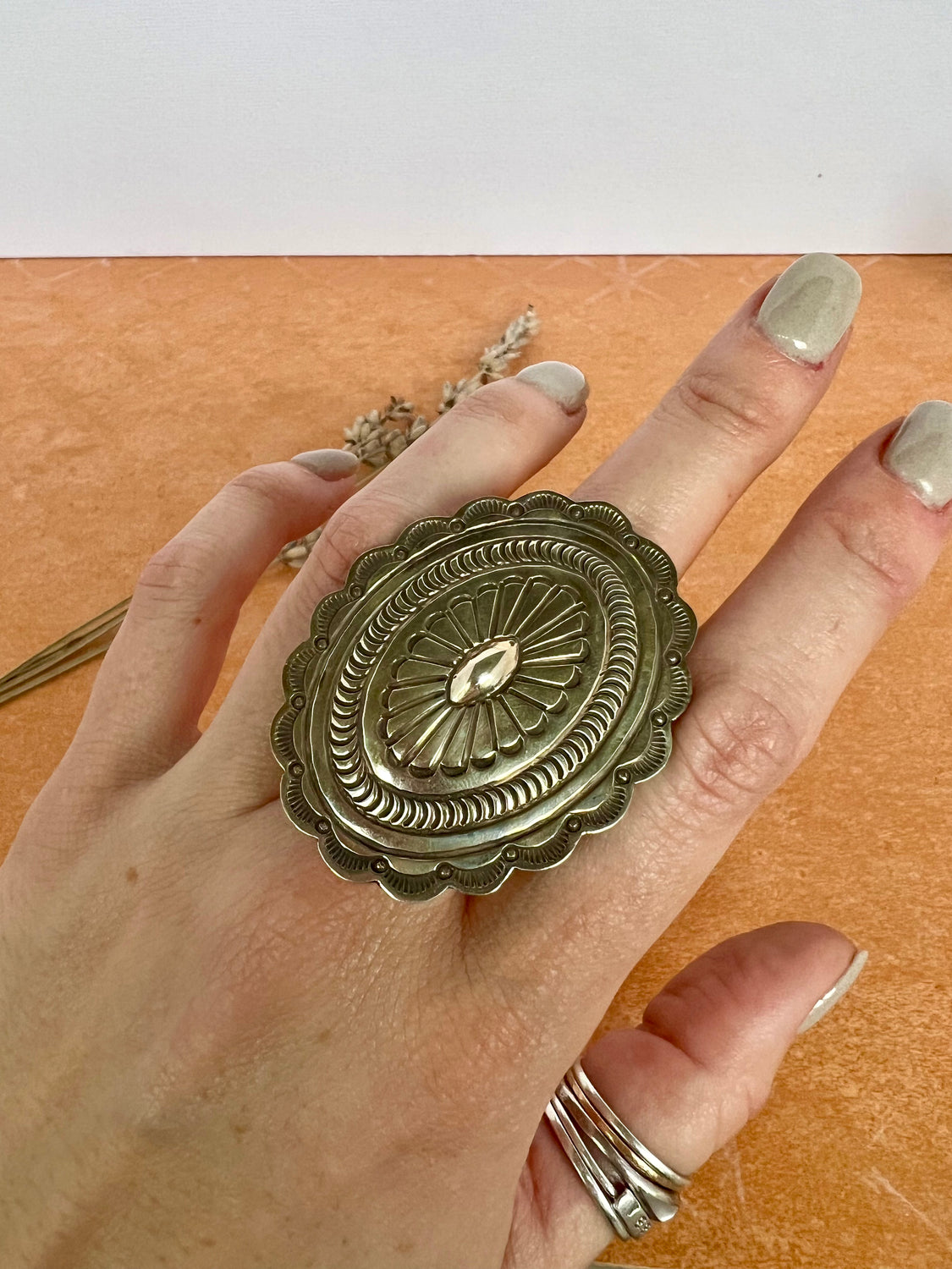 Detailed Concho Ring | Size 8