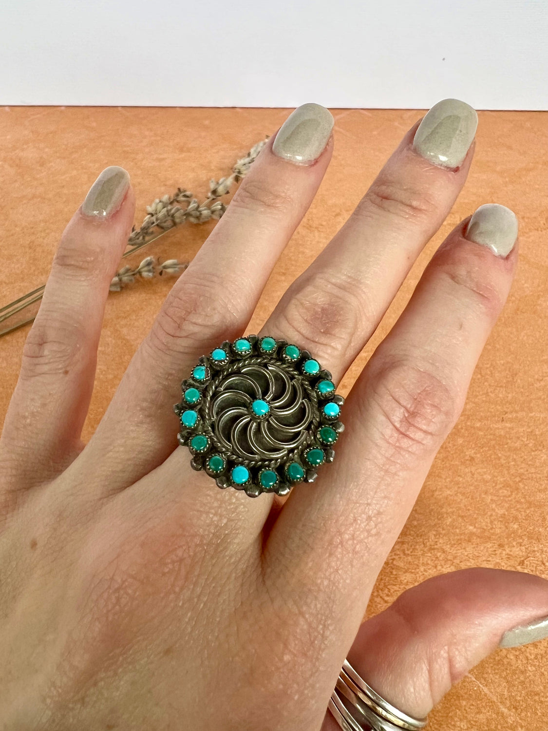 Vintage Zuni Swirl Ring | Size 6.5
